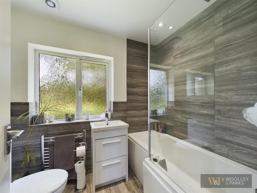 Images for Southfield Close, Driffield EAID:wooleyapi BID:1