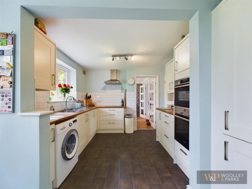 Images for Southfield Close, Driffield EAID:wooleyapi BID:1