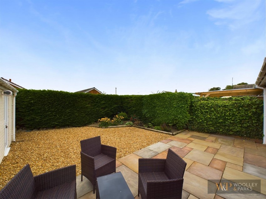 Images for Alton Park, Beeford, Driffield EAID:wooleyapi BID:1