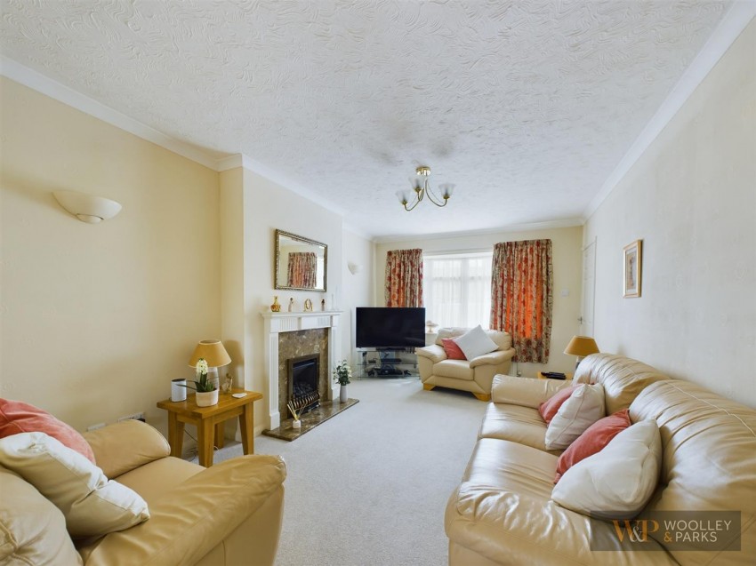 Images for Alton Park, Beeford, Driffield EAID:wooleyapi BID:1