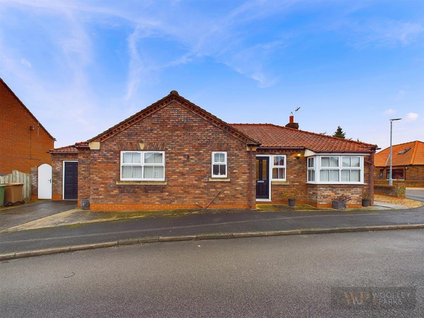 Images for Walnut Grove, Nafferton, Driffield EAID:wooleyapi BID:1