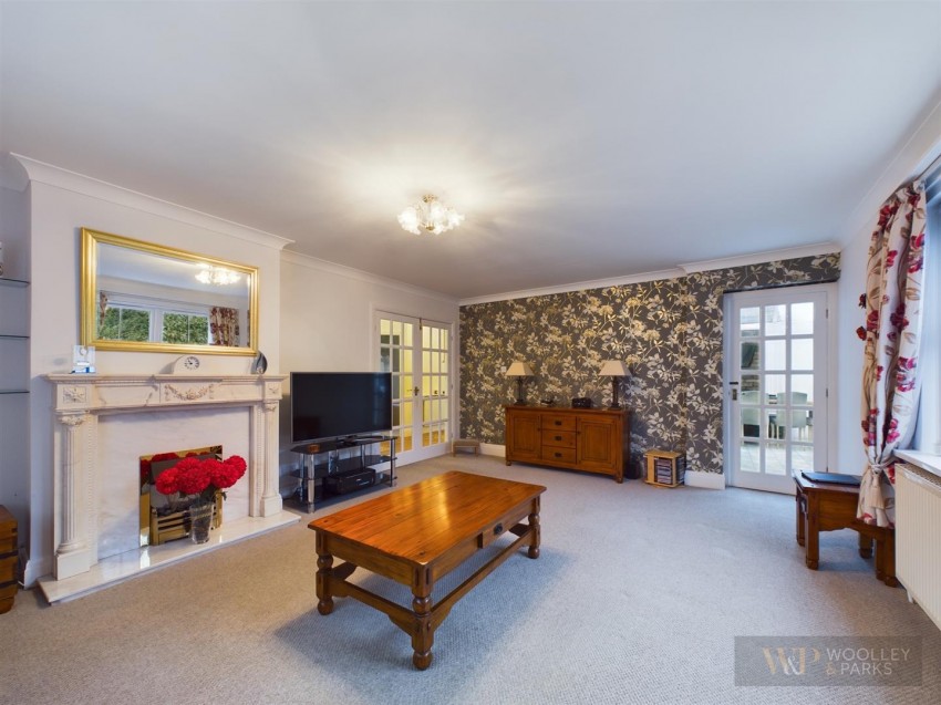 Images for Walnut Grove, Nafferton, Driffield EAID:wooleyapi BID:1