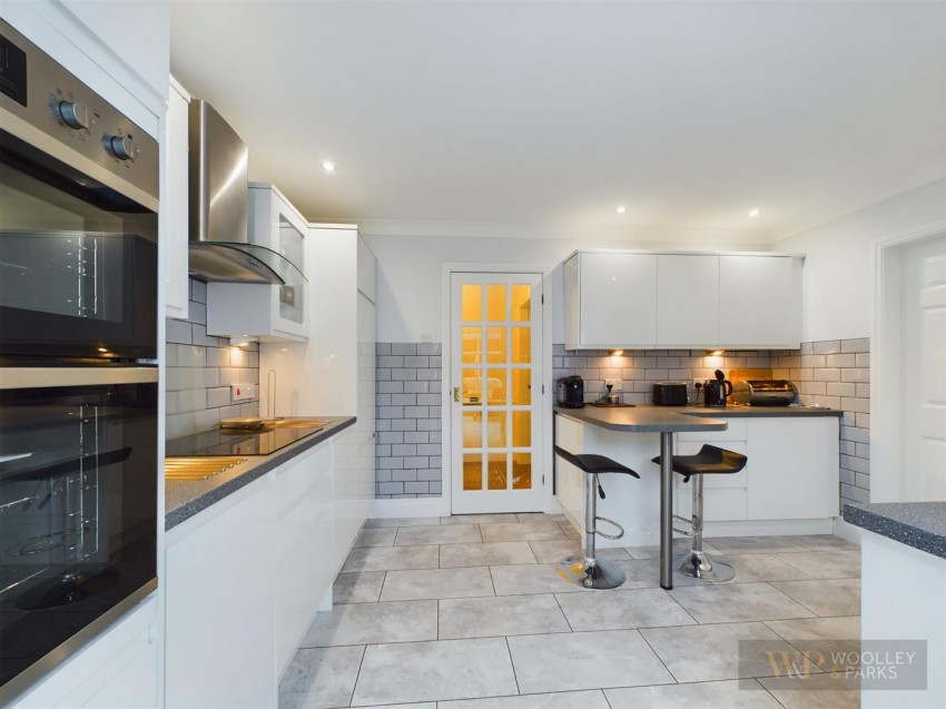 Images for Walnut Grove, Nafferton, Driffield EAID:wooleyapi BID:1