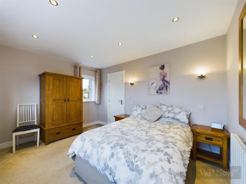 Images for Manor Farm Court, Foxholes, Driffield EAID:wooleyapi BID:1
