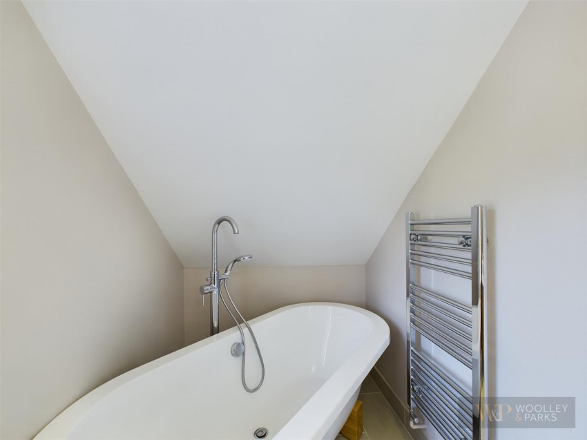 Images for Manor Farm Court, Foxholes, Driffield EAID:wooleyapi BID:1