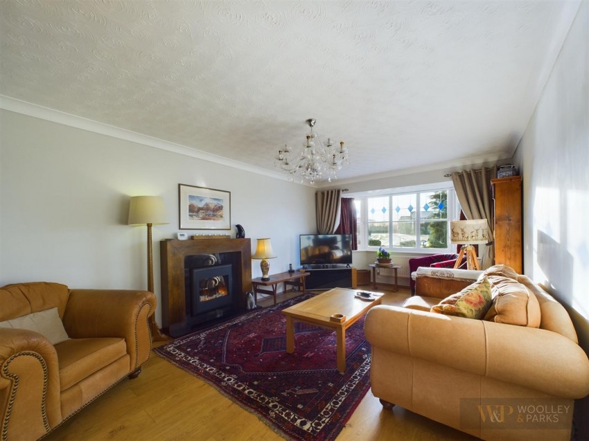 Images for Fern Close, Driffield EAID:wooleyapi BID:1