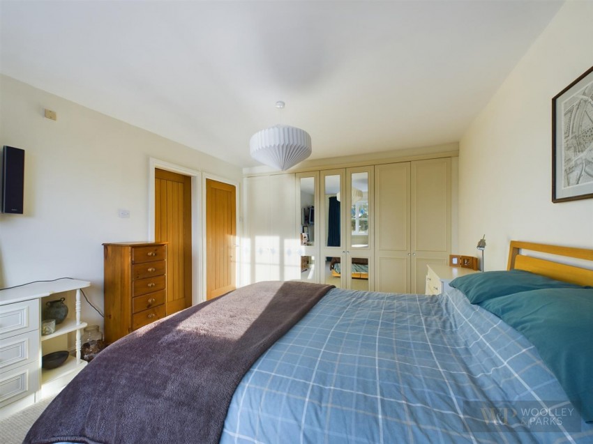 Images for Fern Close, Driffield EAID:wooleyapi BID:1