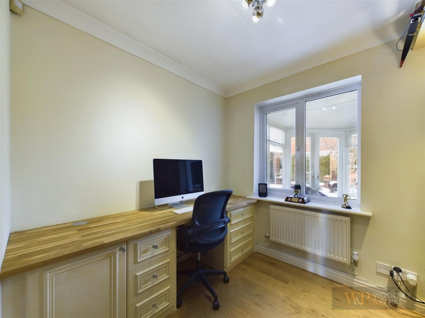 Images for Fern Close, Driffield EAID:wooleyapi BID:1