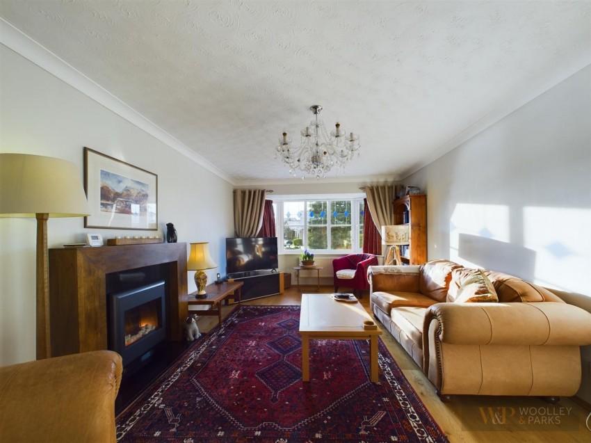 Images for Fern Close, Driffield EAID:wooleyapi BID:1