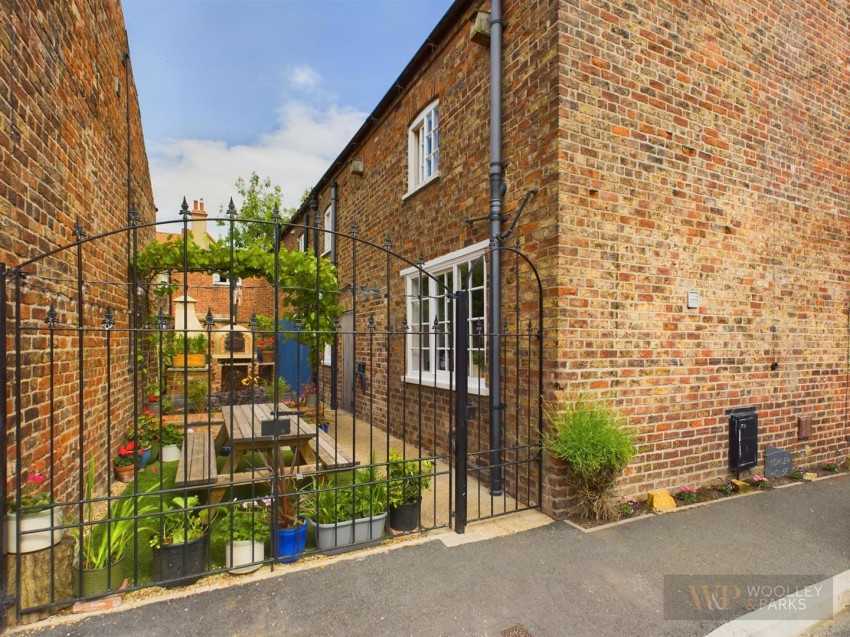 Images for Pulham Lane, Wetwang, Driffield EAID:wooleyapi BID:1