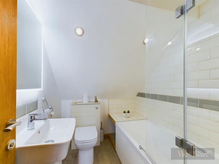 Images for West Avenue, Burton Fleming, Driffield EAID:wooleyapi BID:1