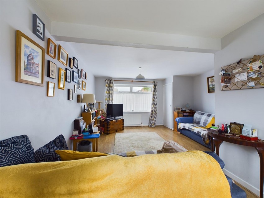 Images for Riverhead, Driffield EAID:wooleyapi BID:1