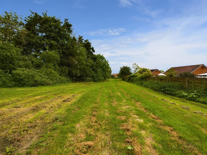 Images for Orchard Lane, Hutton, Driffield EAID:wooleyapi BID:1
