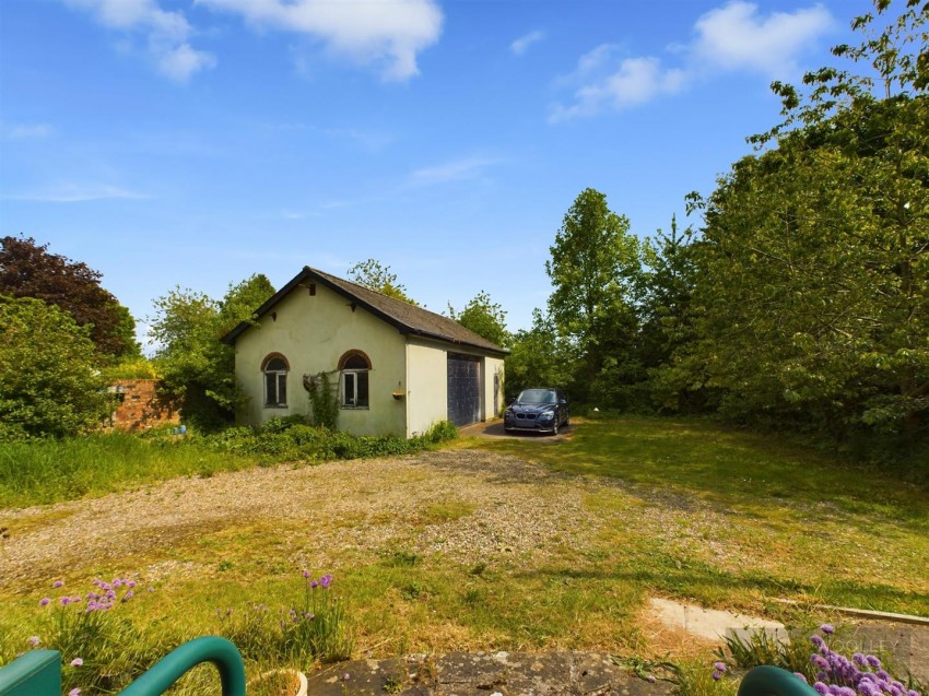 Images for Beverley Road, Driffield EAID:wooleyapi BID:1