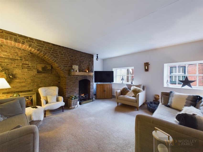 Images for Highgate, Beverley EAID:wooleyapi BID:1