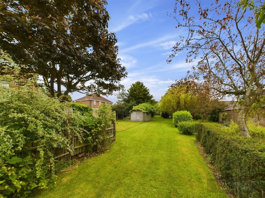 Images for Main Street, North Frodingham, Driffield EAID:wooleyapi BID:1
